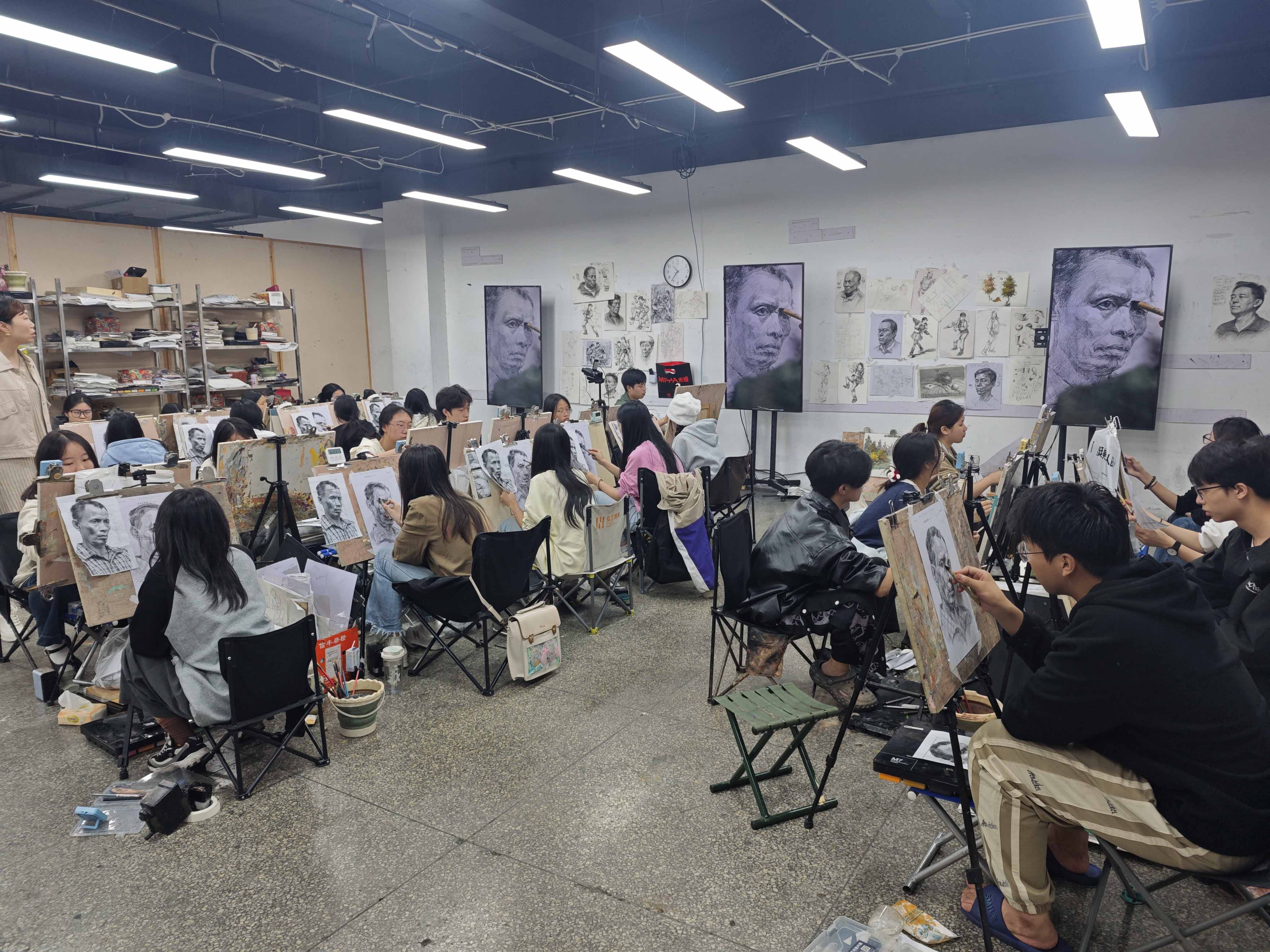 艺术学校1.jpg